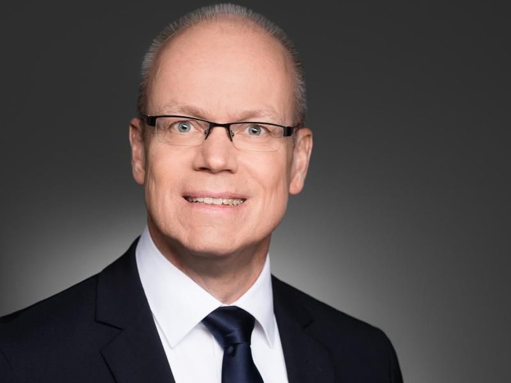 Ulrich Binnebößel ist Experte für Zahlungsverkehrsfragen beim Handelsverband Deutschland (HDE). Foto: Die Hoffotografen/HDE