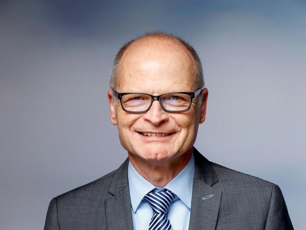 Dirk Michael Deckbar