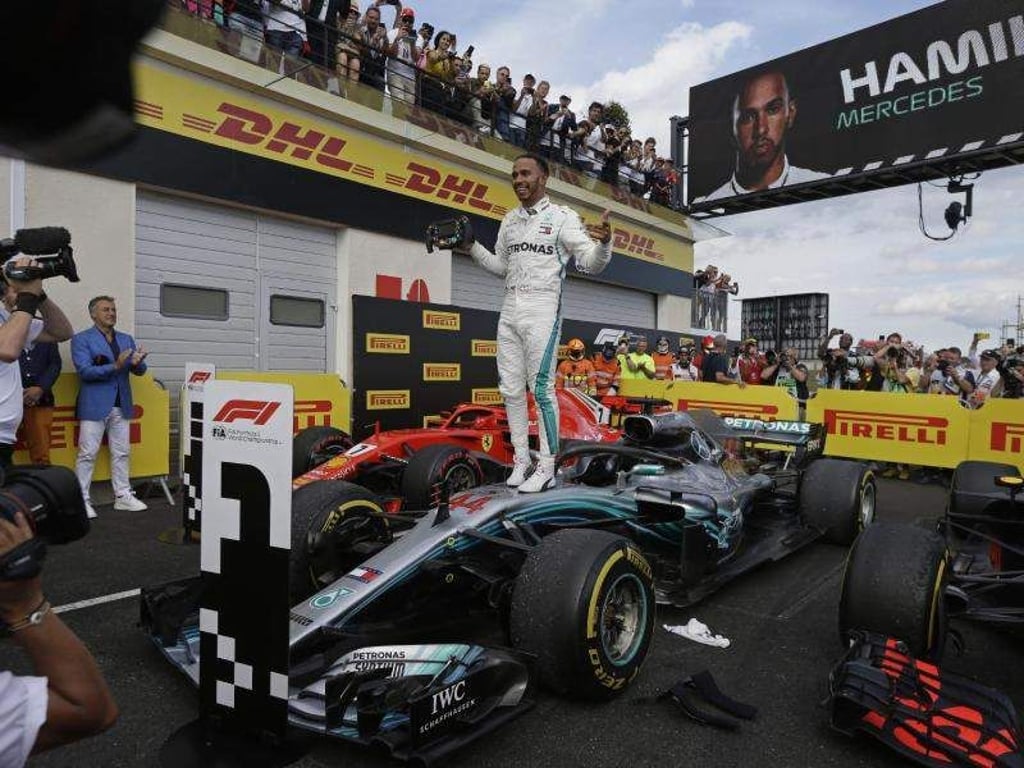 Obenauf: Mercedes-Pilot Lewis Hamilton siegte 2018 in Le Castellet. Foto: Claude Paris/AP