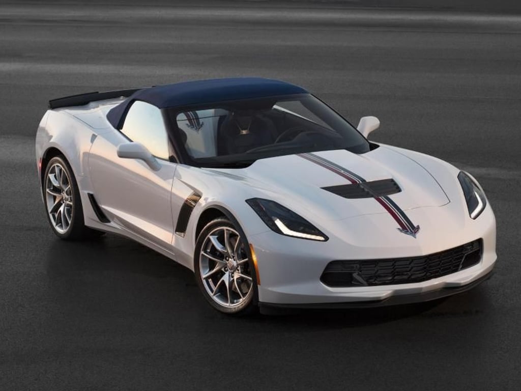 Das Z06 steht bei dieser Corvette für die Power-Variante. Unter der Haube hat der Sportwagen einen V8-Motor mit 6,2 Litern Hubraum. Foto: Chevrolet