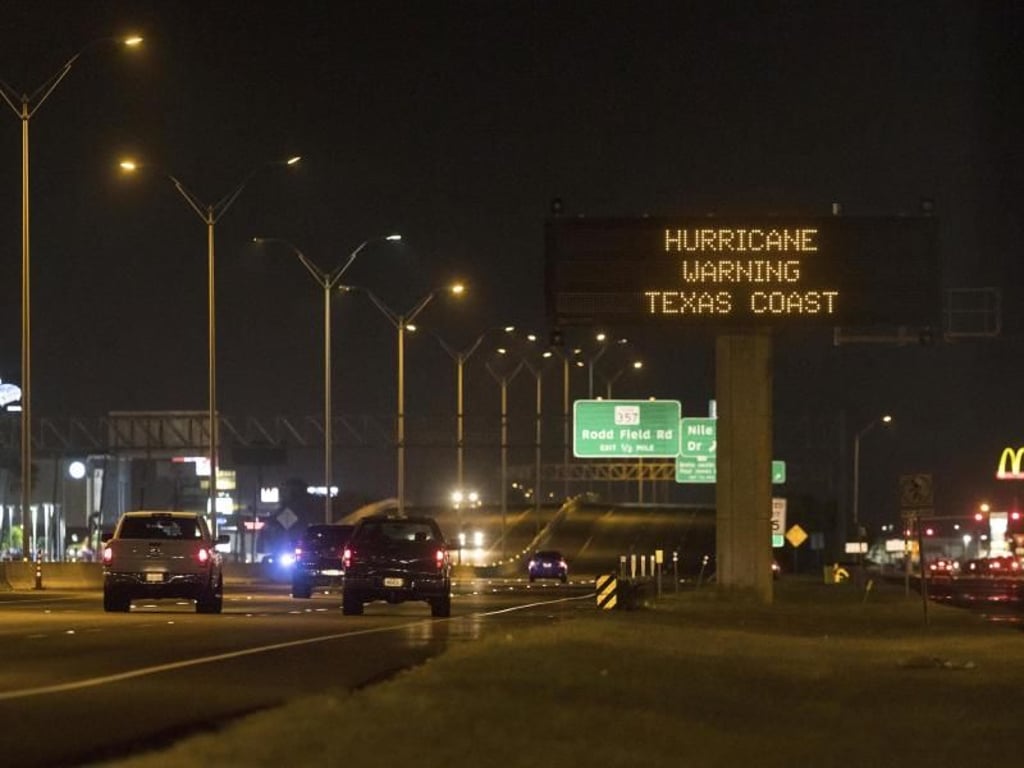 «Harvey» soll von der Stadt Corpus Christi aus landeinwärts ziehen. Foto: Courtney Sacco