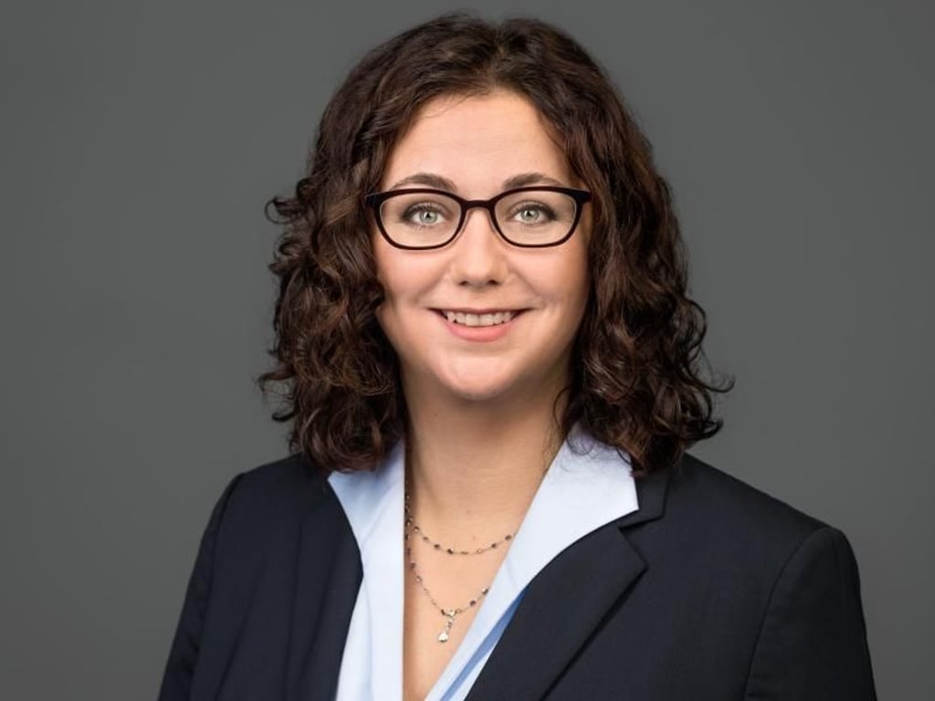 Prof. Maria Wersig ist Präsidentin des Deutschen Juristinnenbundes und lehrt in Dortmund Recht in der sozialen Arbeit. Foto: Die Hoffotografen