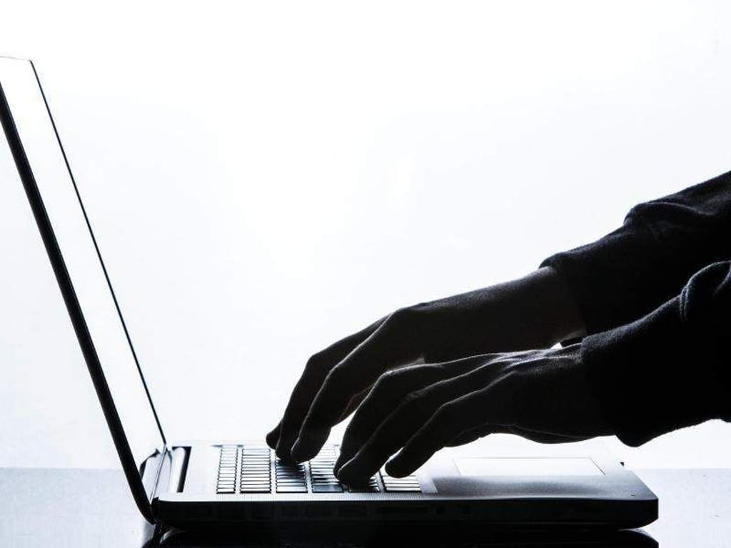 Betätigt man unter Windows die «Druck»-Taste, wird ein Screenshot in die Zwischenablage kopiert. Nun muss es noch in ein Bildbearbeitungsprogramm mit Strg+V eingefügt werden. Foto: Silas Stein