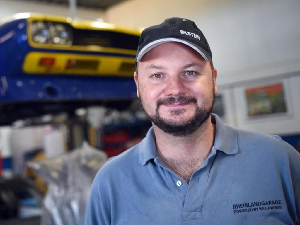 Warnung an Inspektionsmuffel: «Wenn Schäden nicht frühzeitig erkannt werden, kann es teuer werden», sagt Hans-Gerd Brauneiser, Geschäftsführer der «Rheinlandgarage» in Köln. Foto: Henning Kaiser