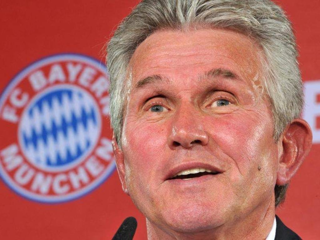 Trainer Jupp Heynckes feierte trotz feststehenden Abschieds das erste Triple im deutschen Fußball. Foto: Peter Kneffel