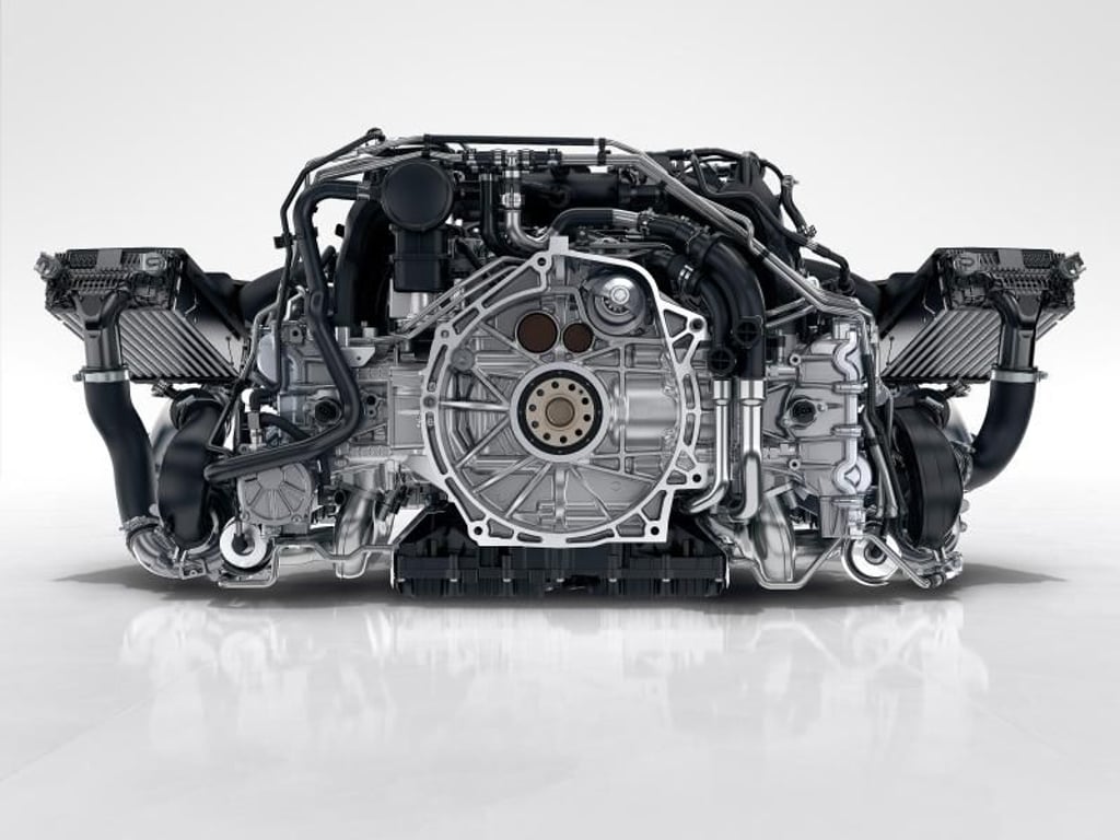 Mit dem Turbo konnten die Porsche-Ingenieure aus dem neuen Motor für den 911 noch einiges an Leistung herausholen. Foto: Porsche
