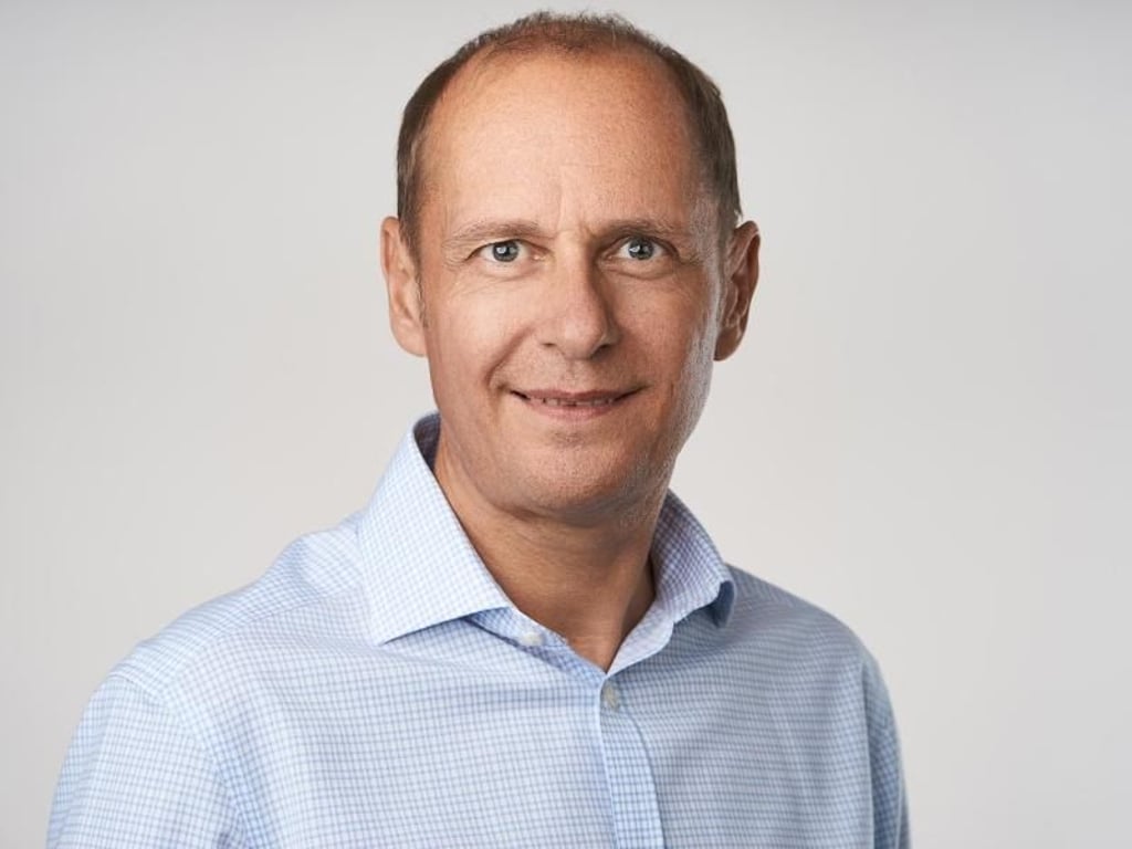 Autor Wolfgang Bartl hat einen Ratgeber zum Thema Saunieren geschrieben. Foto: Stefan Beiganz