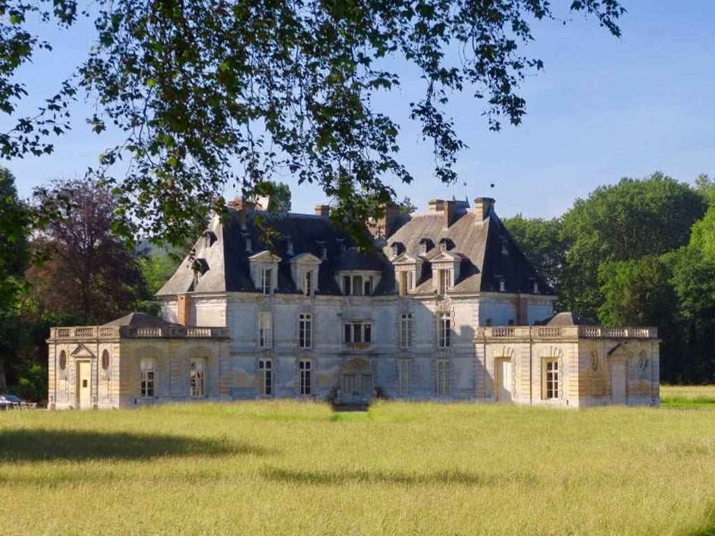 Stattliches Herrenhaus: das Château d'Acquigny im Departement Eure. Foto: Daniela David