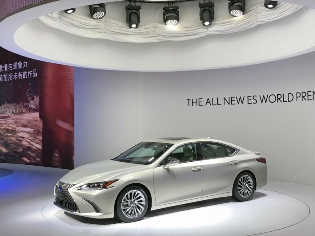 Neuer Lexus auch für Europa: Die vierte Generation der Mittelklasse-Limousine ES beerbt in Deutschland den GS. Foto: Thomas Geiger