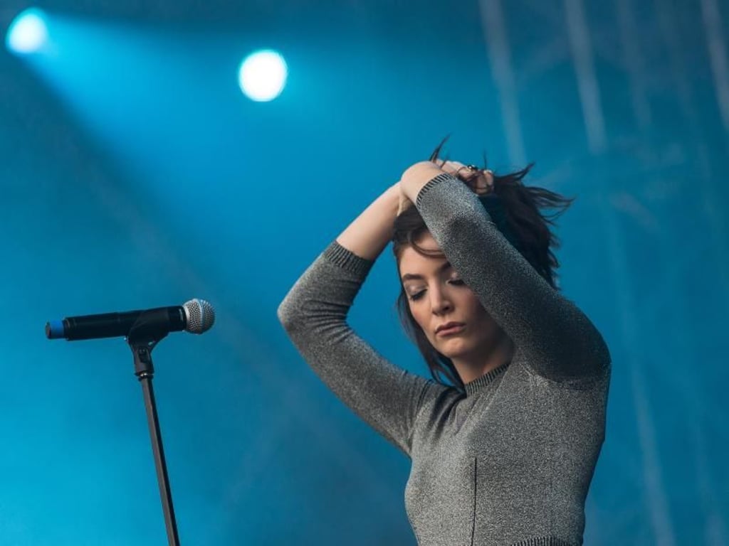 Die neuseeländische Sängerin Lorde beim Musikfestival Hurricane 2017. Foto: Sebastian Gollnow