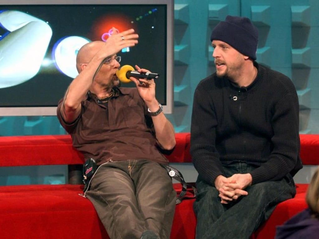 Thomas D (l) und Smudo bei einer Viva-Feier zum 10. Geburtstag. Mit dem Video «Zu geil für diese Welt» von den Fantastischen Vier startete der Musiksender einst sein Programm. Foto: Jörg Carstensen