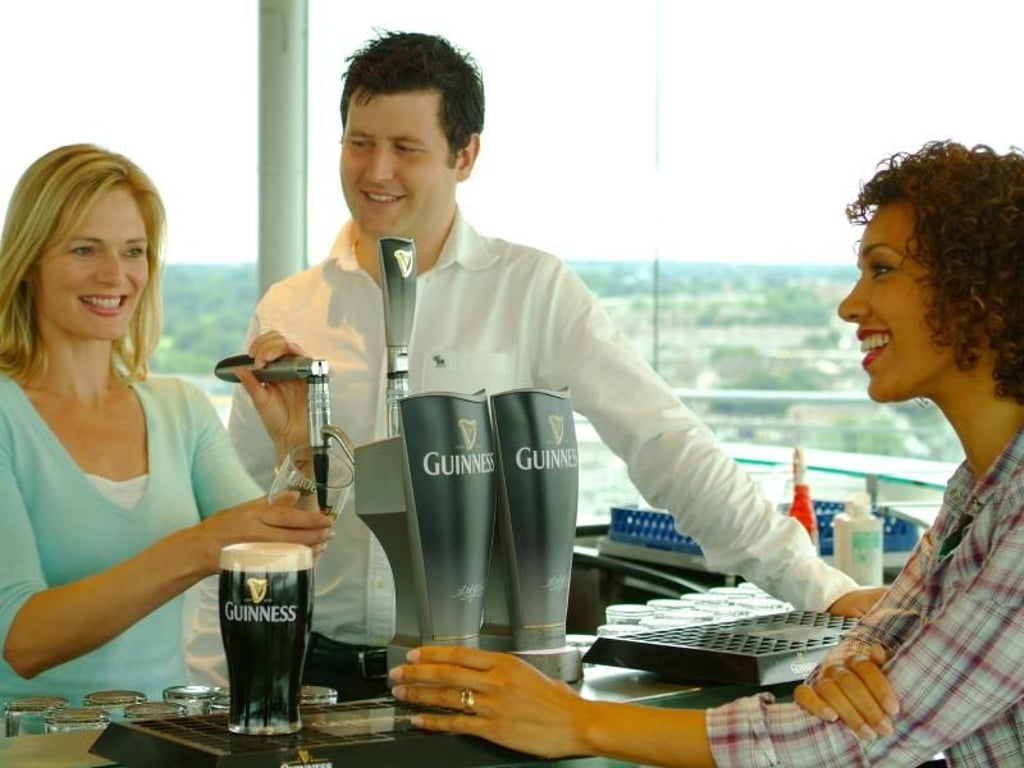 Kein ganz billiges Vergnügen: Eine Guinness-Verkostung kostet rund 46 Euro. Foto: Guinness Storehouse
