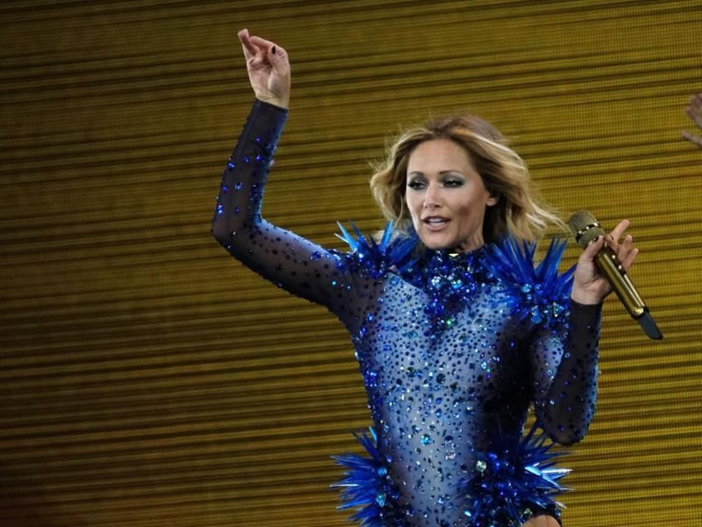 Nicht nur Schlager, sondern auch Balladen und Elektrobeat-Nummern performt Helene Fischer in der neuen Show. Foto: Peter Steffen