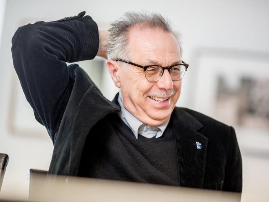 Dieter Kosslick hat die Angora-Unterwäsche für die berüchtigte Berliner Februar-Kälte auf dem roten Teppich schon bereitgelegt. Foto: Michael Kappeler