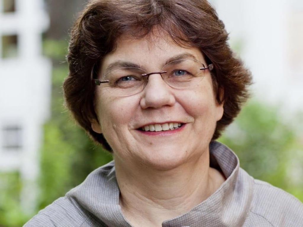 Prof. Charlotte Niemeyer ist Ärztliche Direktorin der Klinik für Pädiatrische Hämatologie und Onkologie in Freiburg. Foto: Unikinderklinik Freiburg