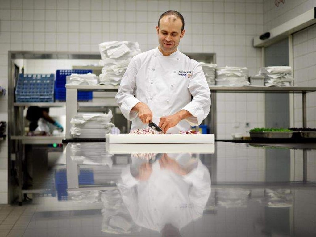 Sternekoch Andreas Krolik sucht den klaren, intensiven Geschmack. Foto: Susann Prautsch