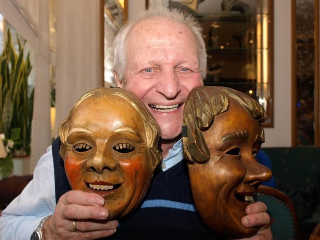 Walter Maier ist Ehrenmitglied der Schelmenzunft und begleitet die Staufener Fasnacht seit vielen Jahren. Foto: Doris Burger