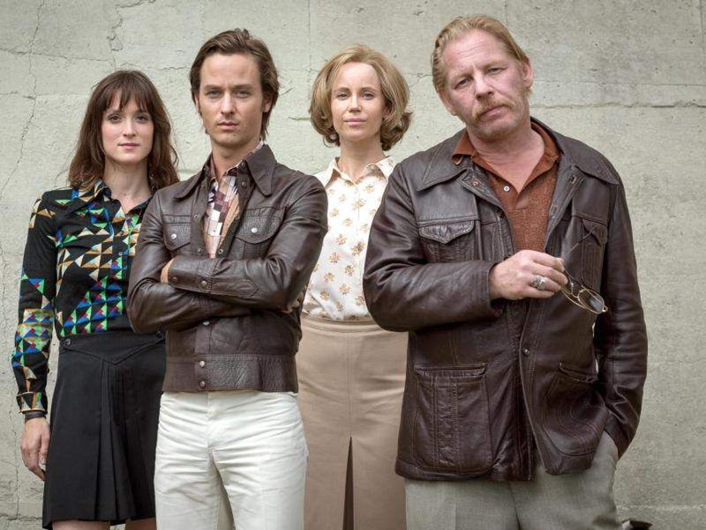 Friederike Becht (l-r) Tom Schilling, Sofia Helin und Ben Becker sind die Hauptdarsteller des ZDF-Dreiteilers «Der gleiche Himmel». Foto: Erik Lee Steingroever/ZDF