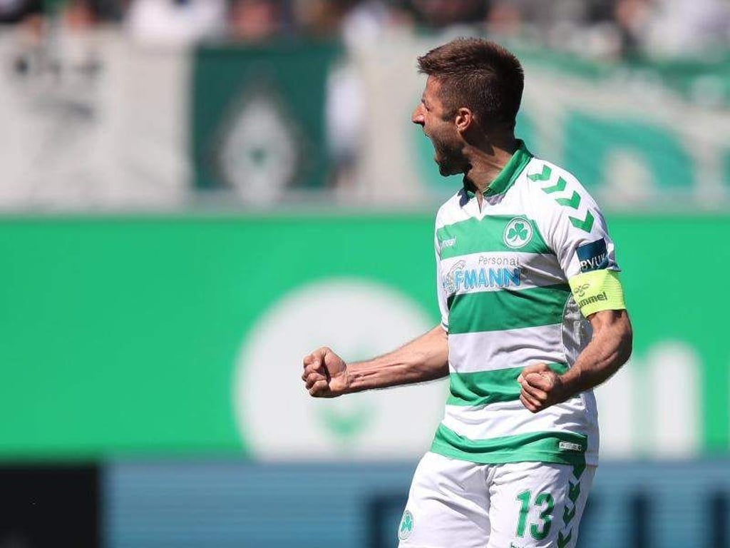 Hat bei der SpVgg Greuther Fürth um ein Jahr verlängert: Marco Caligiuri. Foto: Daniel Karmann