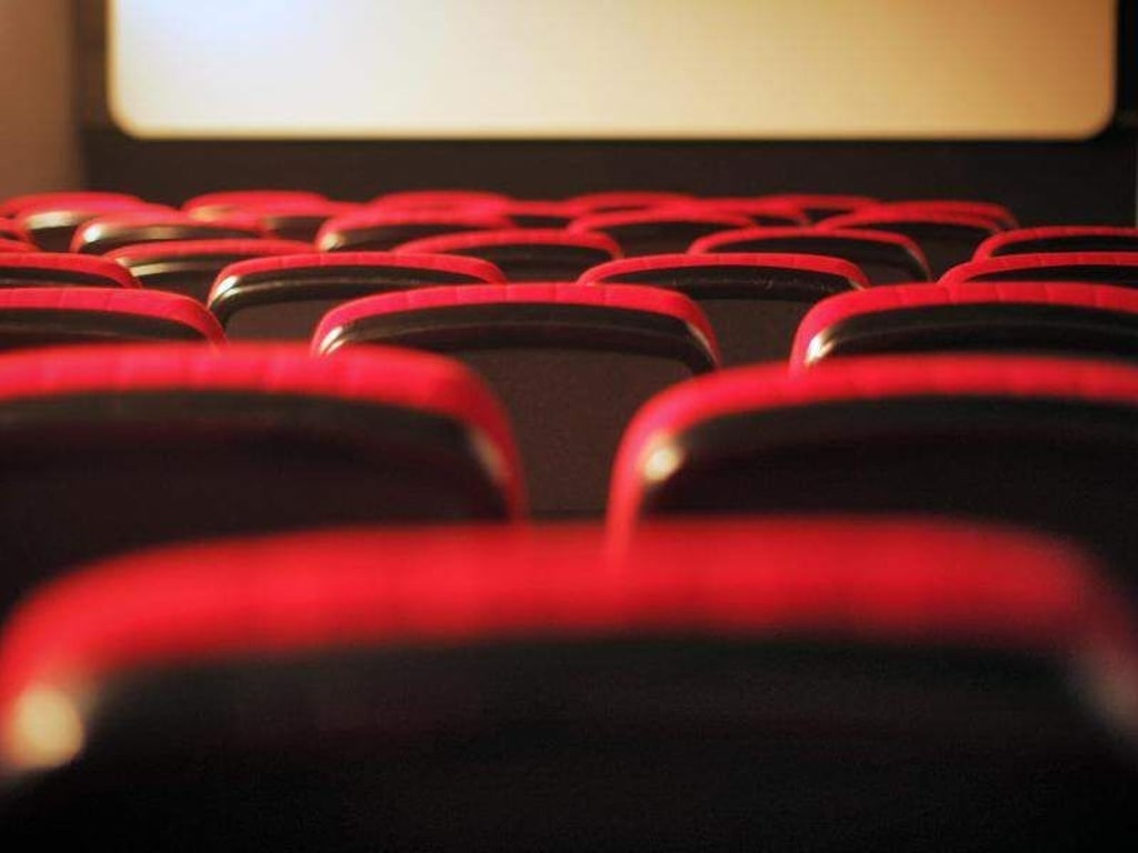 Ein kleiner Zuschauerraum in einem Programmkino. Foto: Fredrik von Erichsen/Archivbil
