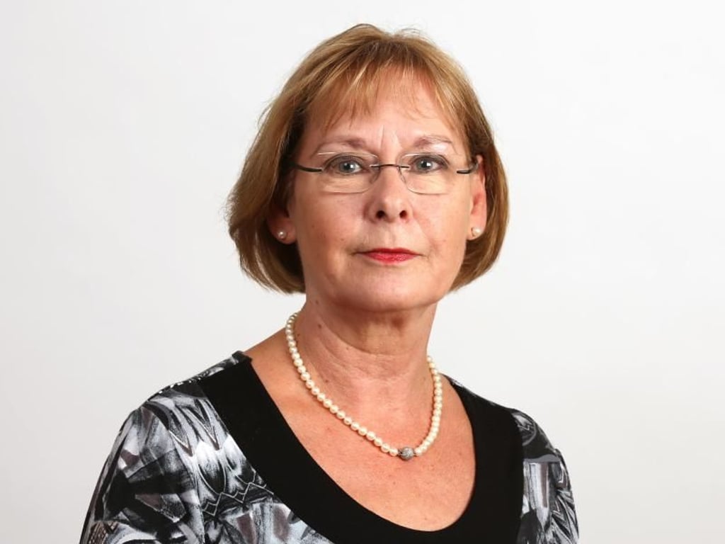 Gabriele Zeugner ist Versicherungsexpertin bei der Verbraucherzentrale Bremen. Foto: Verbraucherzentrale Bremen