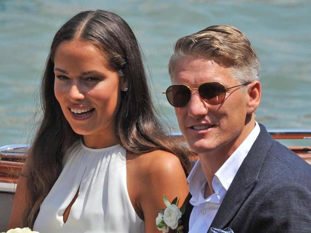 Bastian Schweinsteiger und Ana Ivanovic bei ihrer Hochzeit in Venedig. Foto: Andrea Merola