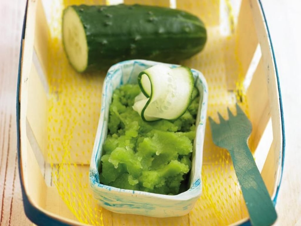 Erfrischendund leicht: Ein Sorbet aus Gurken. Foto: Becky Lawton/Gerstenberg Verlag/dpa-tmn
