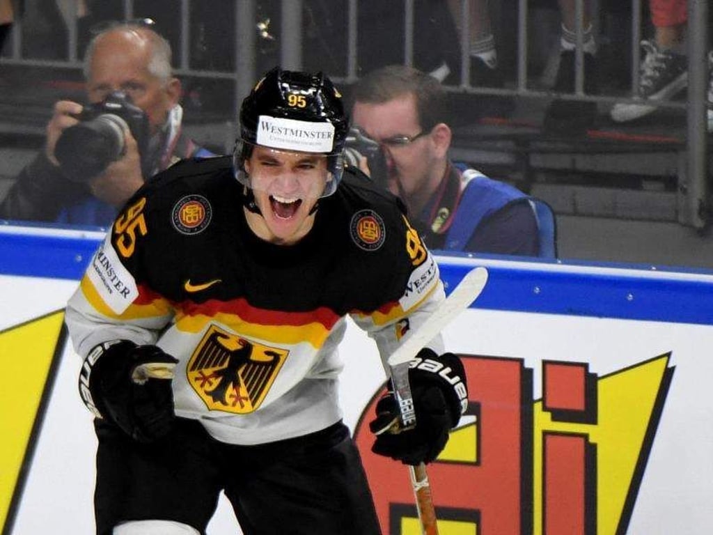 Nationalspieler Frederik Tiffels unterschrieb einen NHL-Vertrag. Foto: Monika Skolimowska