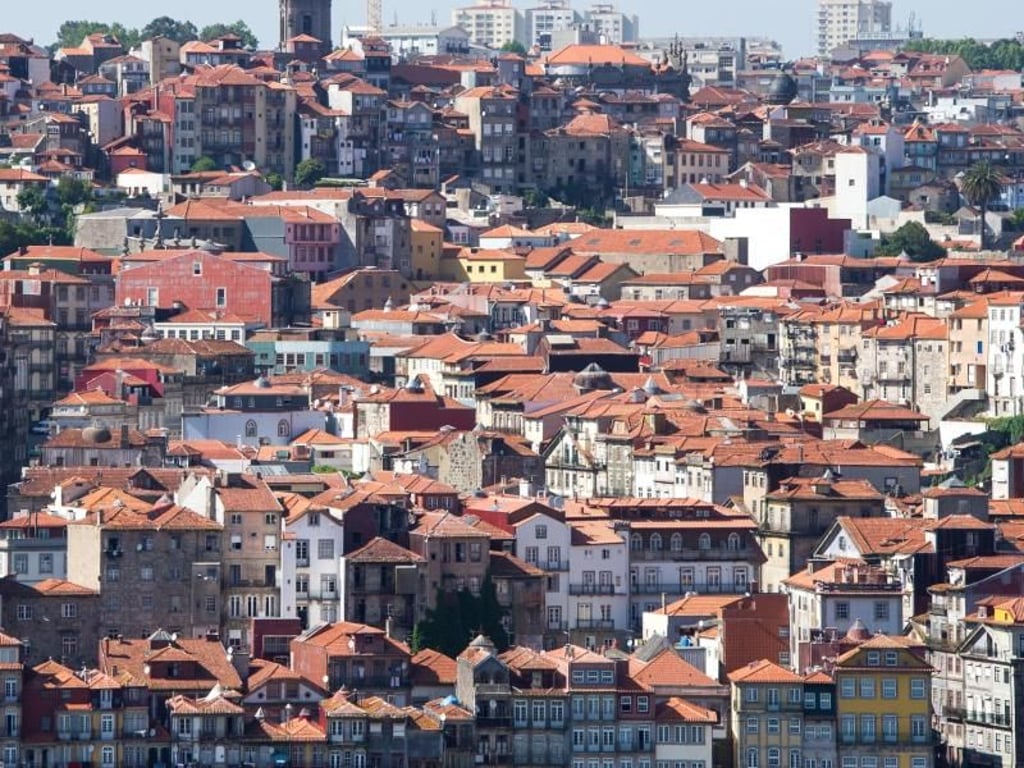 Blick auf die Altstadt: Porto als Städtereisenziel ist in Europa fast schon kein Geheimtipp mehr, auch wenn mehr Urlauber nach Lissabon reisen. Foto: Soeren Stache