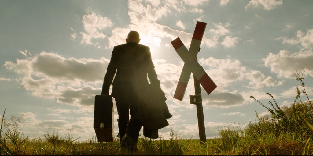 Ulrich Kainer (Martin Wuttke) tritt seine letzte Reise an.
