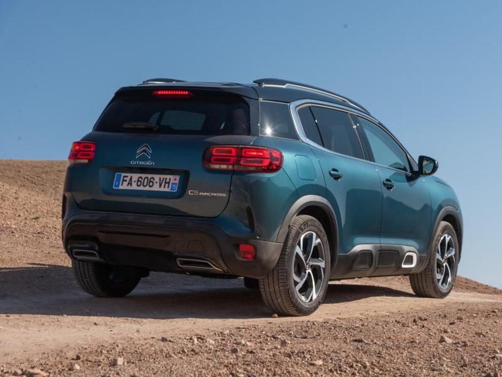Beim Fahren helfen eine aktive Lenkung und ein Tempomat mit Abstandsregelung. Foto: Citroën