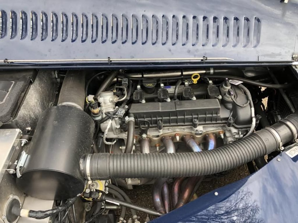 Der Vierzylinder-Benziner, den die Briten in den Morgan Plus4 einbauen, stammt von Ford. Foto: Morgan