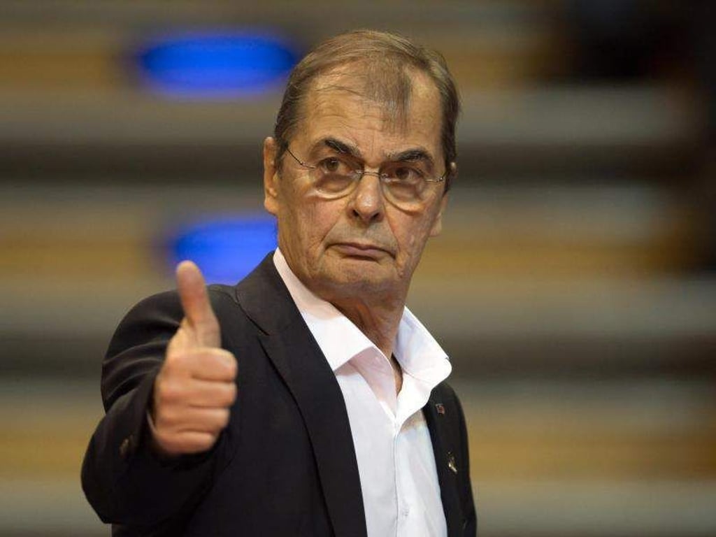 Stelian Moculescu, Trainer der BR Volleys. Foto: Soeren Stache