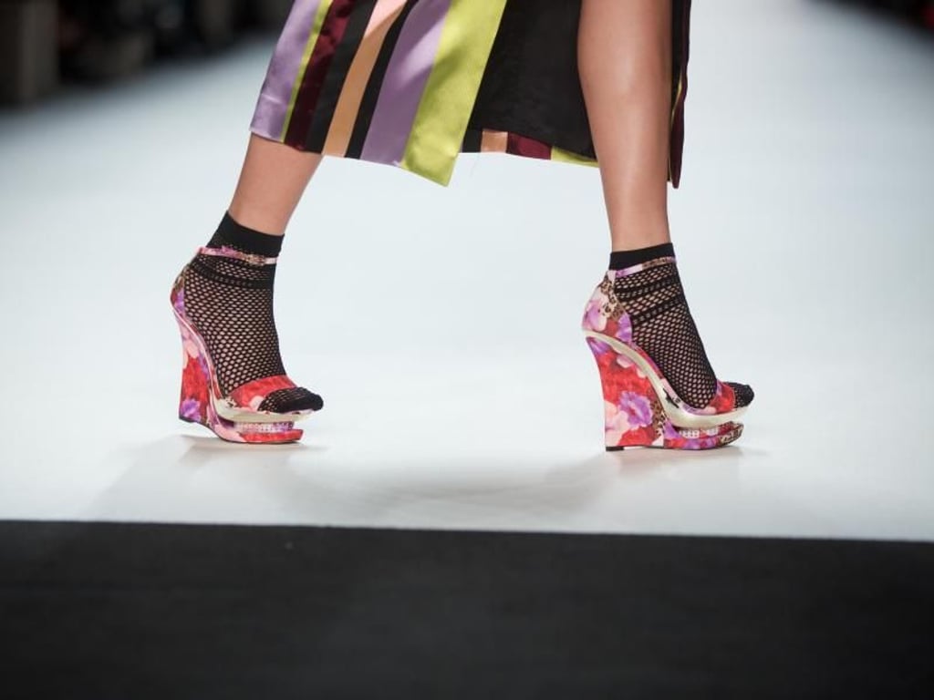 Die Schuhe könnten größer sein. Foto: Jörg Carstensen