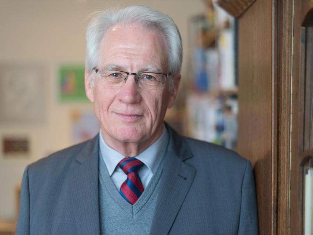 Der ehemalige niedersächsische Staatssekretär Josef Lange ist jetzt Vorsitzender des Rechtschreibrats. Foto: Sebastian Gollnow