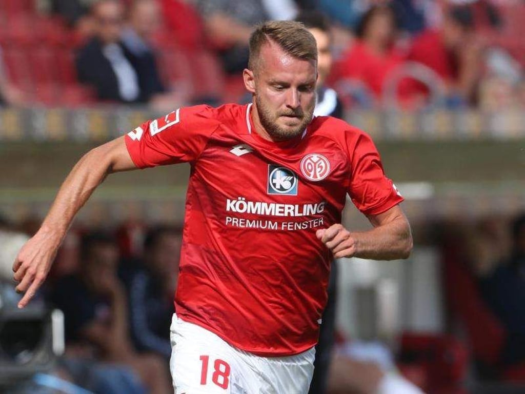 Fehlt Mainz 05 auch auf Schalke: Daniel Brosinski. Foto: Thomas Frey