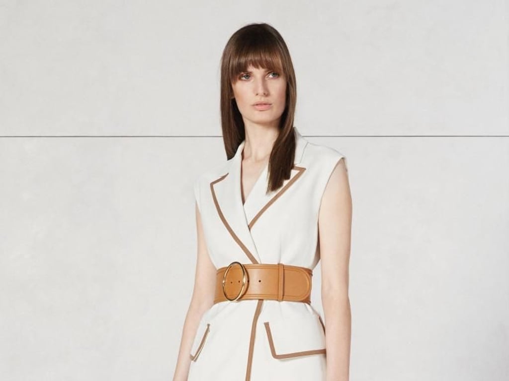 Der Gürtel wird im Sommer zum auffälligen Accessoire, das zum Beispiel die Taille betont. Hier ein Beispiel von Agnona (Gürtel 450 Euro). Foto: Agnona