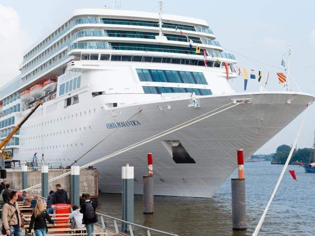 Kreuzfahrten können bereits sehr früh gebucht werden - wird Fahrt dann von der Reederei abgesagt, ist eine Entschädigung fällig. Foto: Markus Scholz