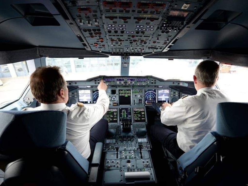 Sicherheit geht vor: Pilot dürfen betrunkenen Passagieren den Flug verweigern, entschied das Amtsgericht Wedding. Foto: Daniel Reinhardt