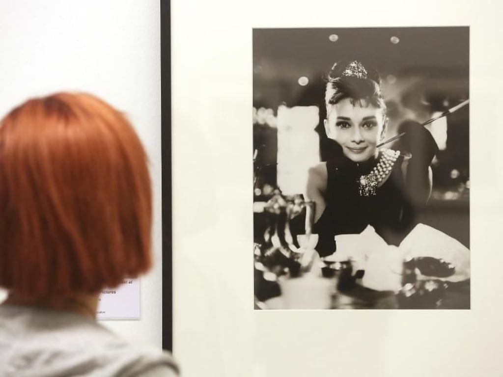 Ein Foto von Audrey Hepburn für «Frühstück bei Tiffany» (1961) von Bud Faker. Foto: Roland Weihrauch