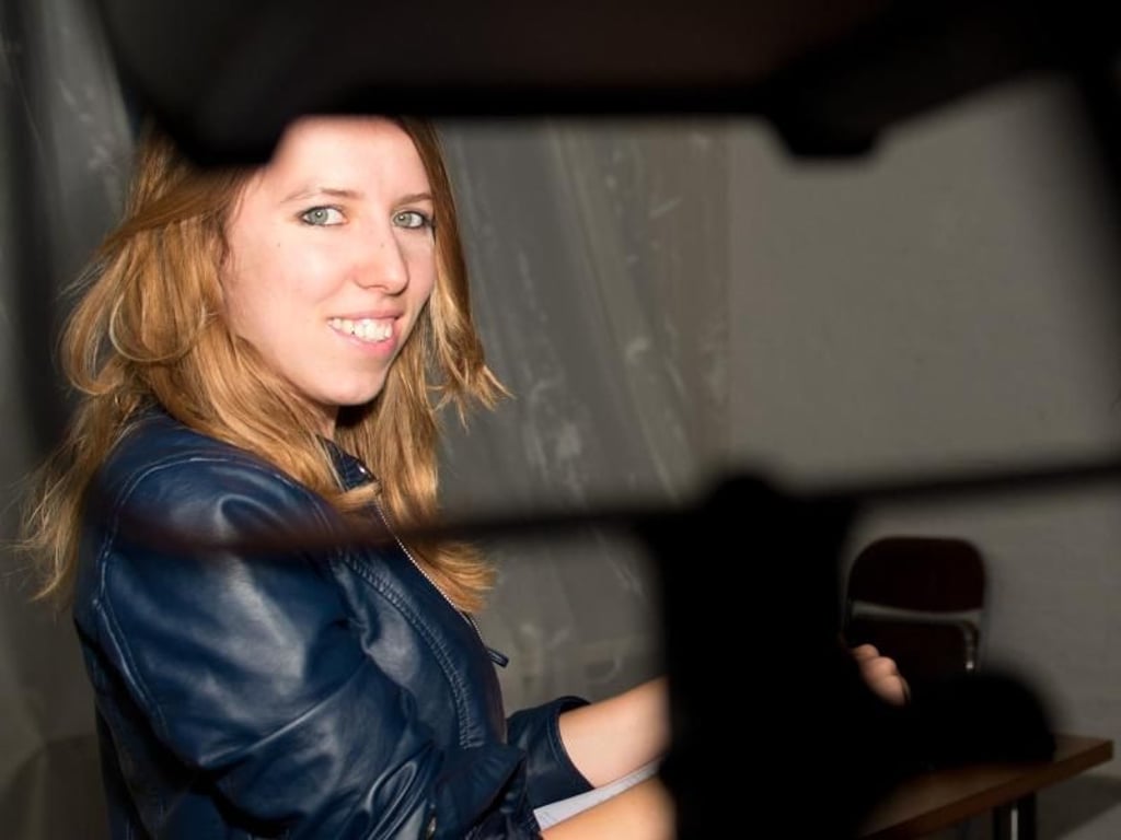 Will mit ihren Filmen eine eigene Welt erschaffen: Ewa Wikiel studiert im vierten Jahr Regie an der Deutschen Film- und Fernsehakademie Berlin (dffb). Foto: Inga Kjer