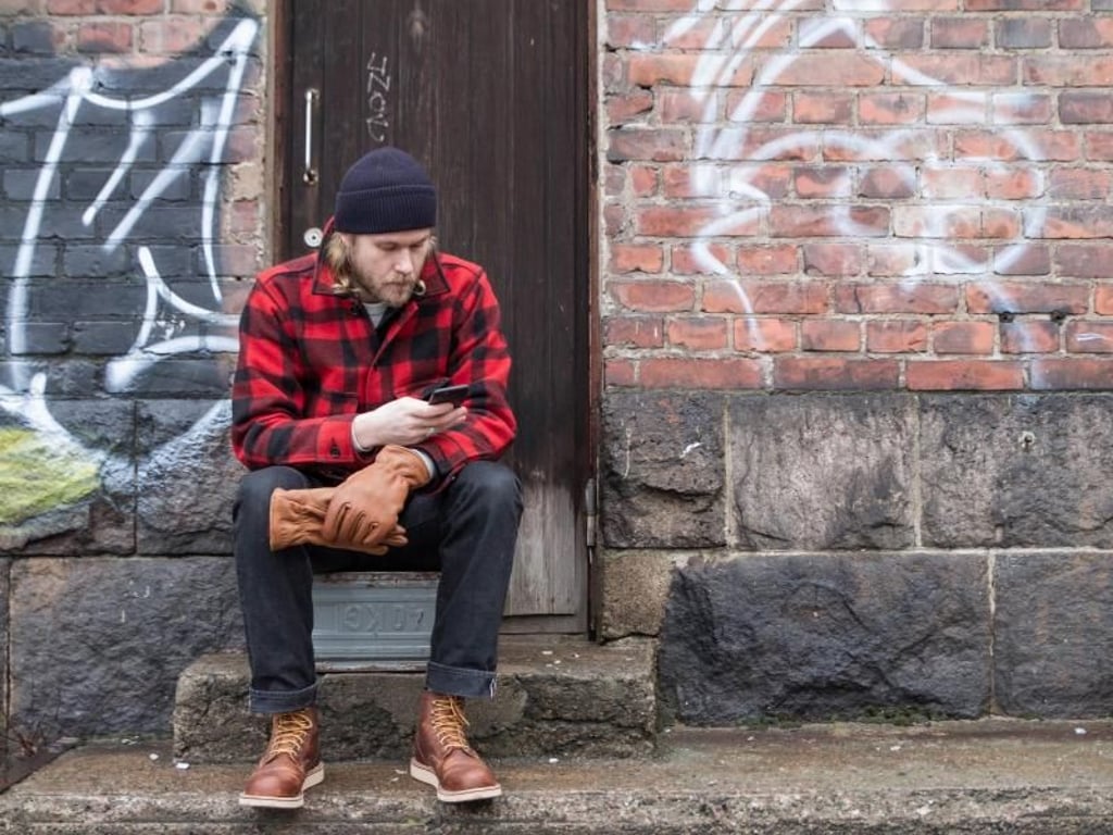 Angesagt für Männer in der kalten Jahreszeit: Schuhe im Mid-Cut aus Leder wie hier bei Red Wing Heritage zu sehen (299 Euro). Foto: Red Wing Heritage/dpa-tmn