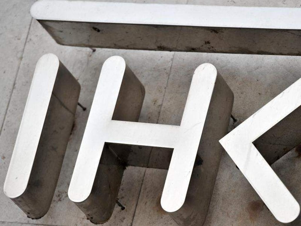 Das Logo der Industrie- und Handelskammer ist zu sehen. Foto: Hendrik Schmidt/Archiv
