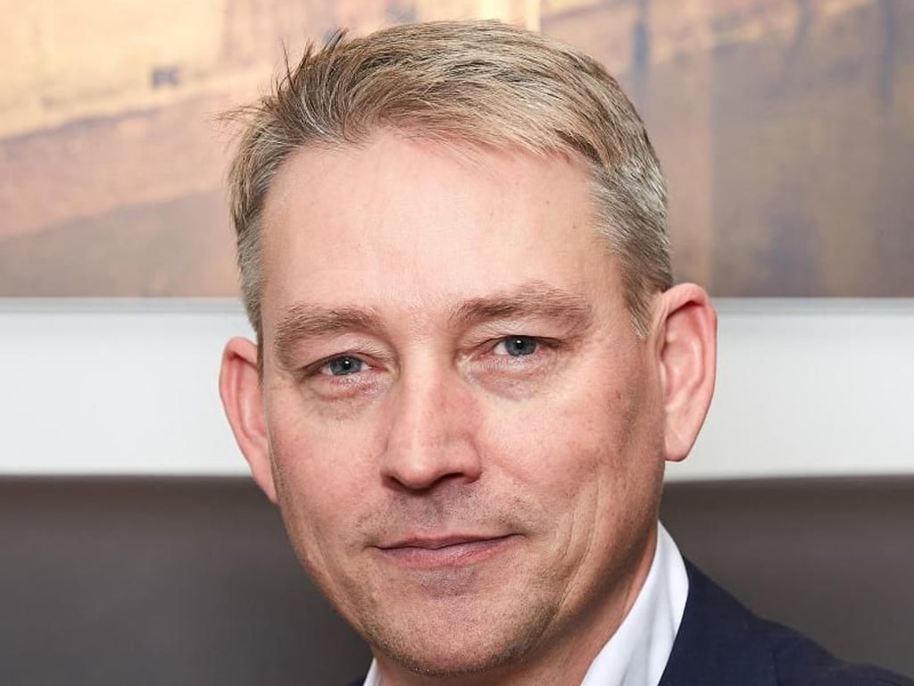 Stephan Scharfenorth ist Geschäftsführer des Online-Portals baufi24.de. Foto: Ole Dodeck/baufi24.de
