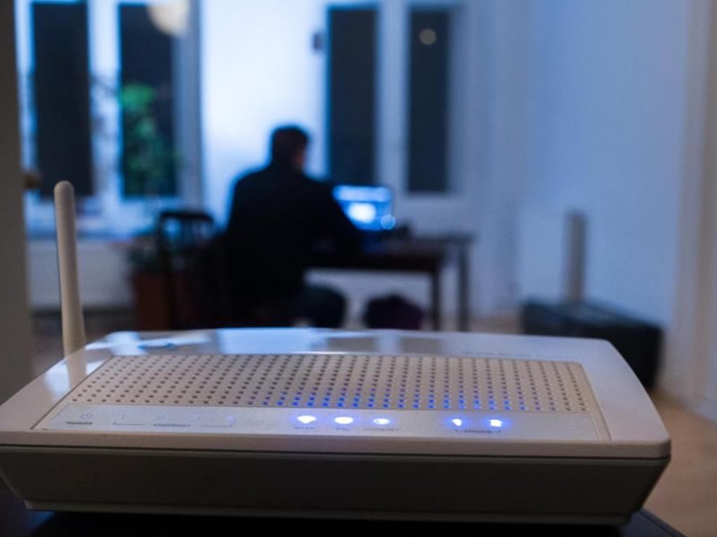 Klappt beim Anbieterwechsel für Telefon oder Internet der Umstieg nicht auf Anhieb, muss der alte Anbieter bis zur erfolgreichen Umstellung die Versorgung gewährleisten. Foto: Franziska Gabbert