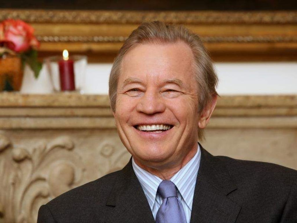 Der britische Schauspieler Michael York 2008 in Hamburg. Foto: Bodo Marks