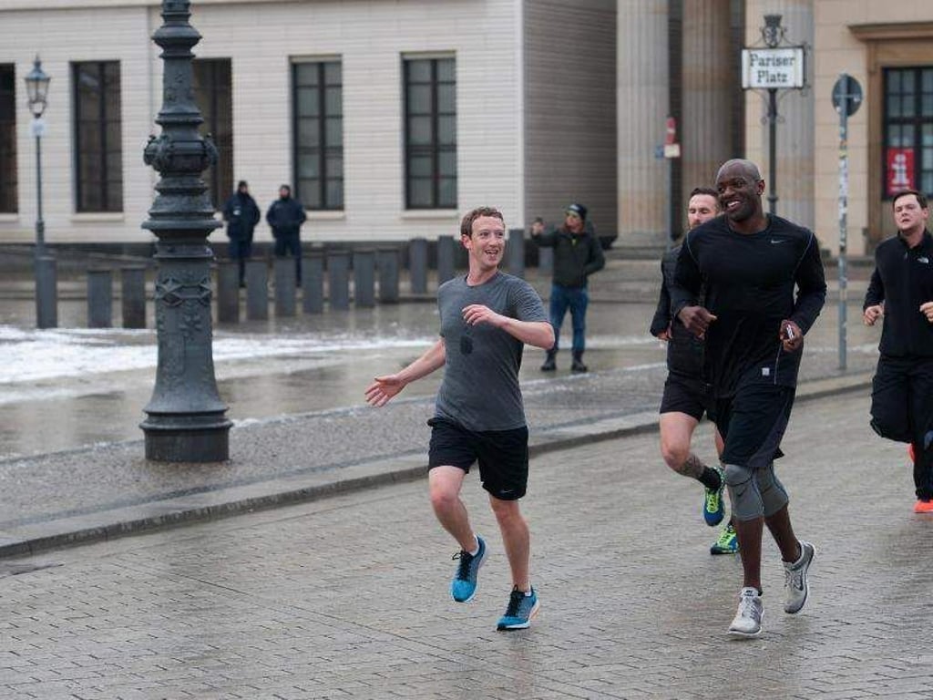 Facebook-Gründer Mark Zuckerberg hält sich fit. Foto: Paul Zinken