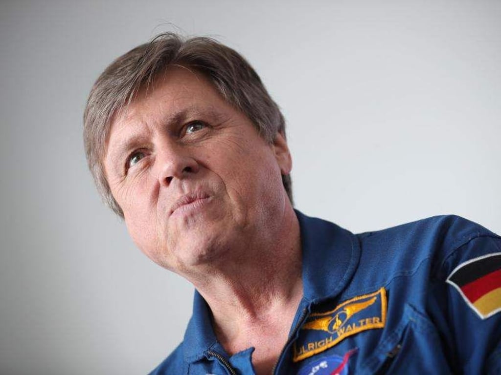 Der Ex-Astronaut Ulrich Walter rät Gerst zum «langweiligen» Fitnesstraining». Foto: Michael Kappeler/Archiv
