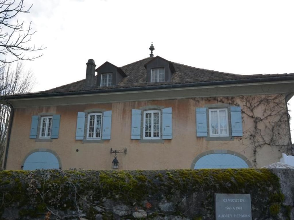 Das Wohnhaus von Audrey Hepburn in Tolochenaz. Foto: Christiane Oelrich