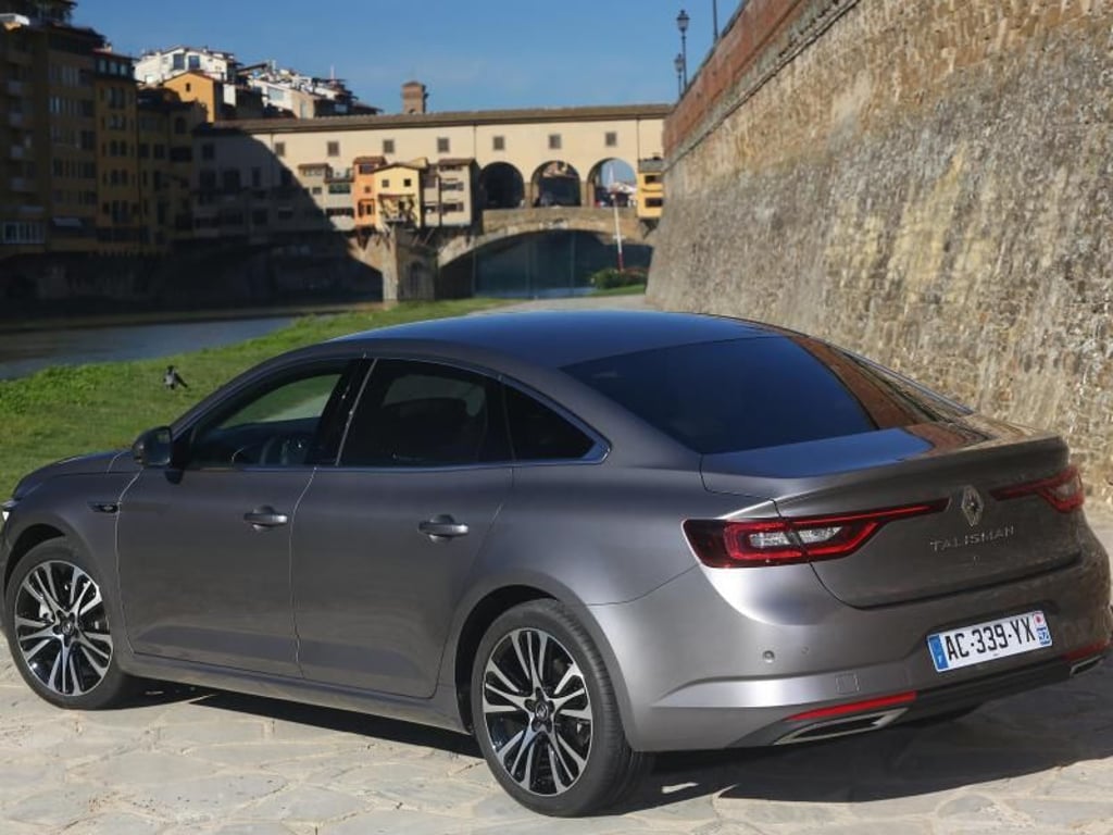 Der Radstand beträgt zehn Zentimeter mehr als beim VW Passat. Foto: Renault